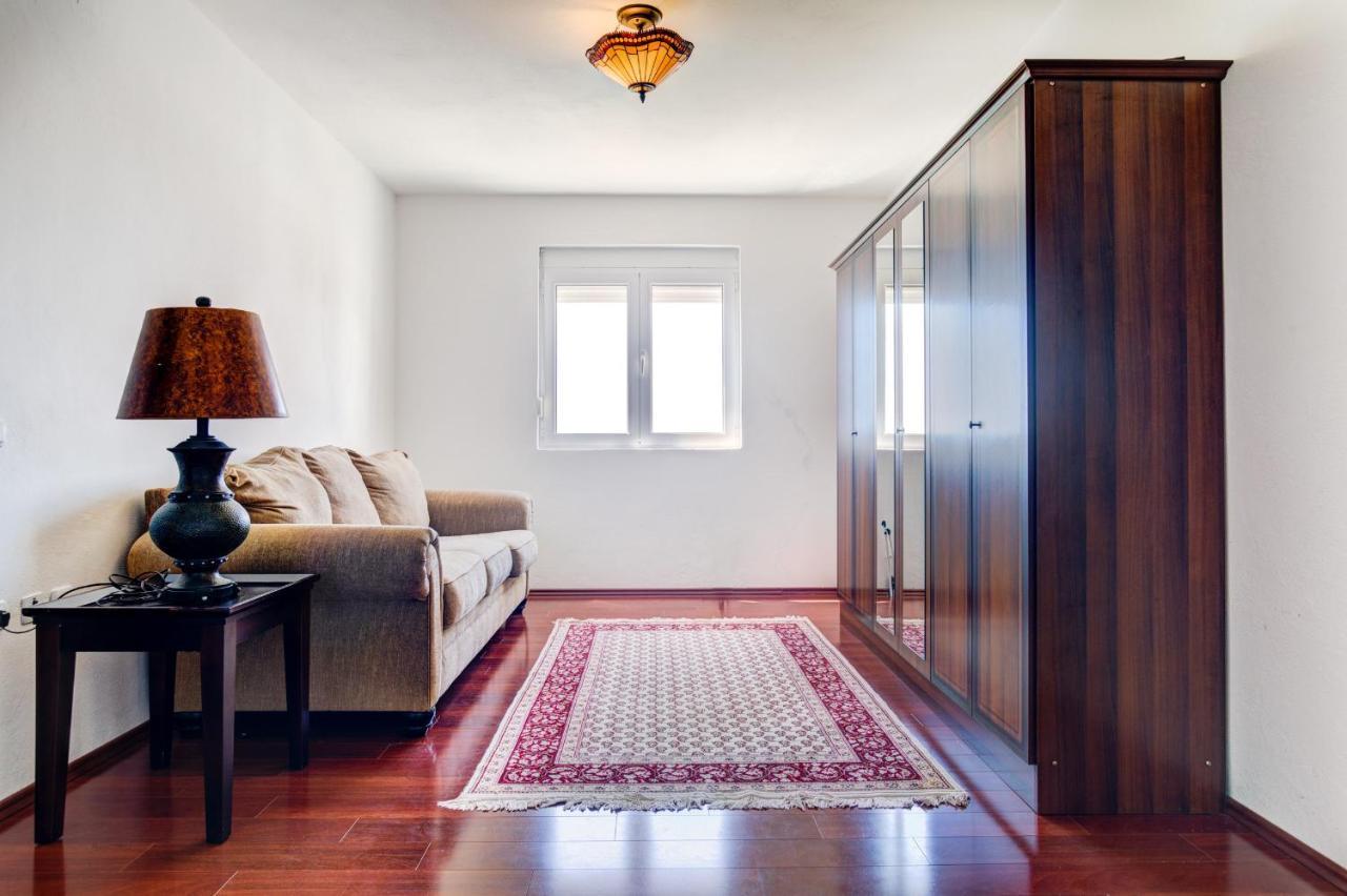Vera Apartments Ulcinj Zewnętrze zdjęcie